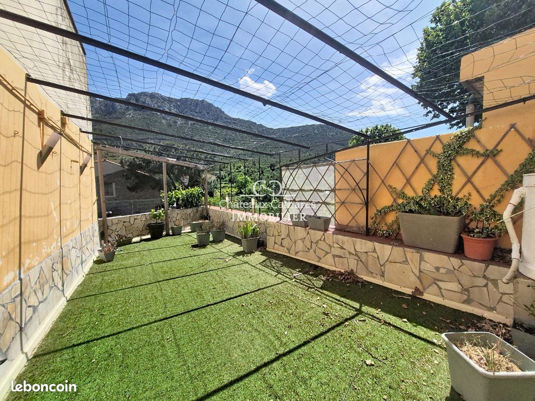 Maison 6 pièces 165 m² · à Maury · 165 m² · 139 800 €