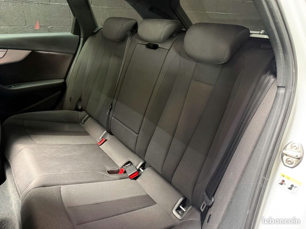 AUDI A4 AVANT BUSINESS 40 TDI 190 S tronic 7 Quattro Business Line (image 15)