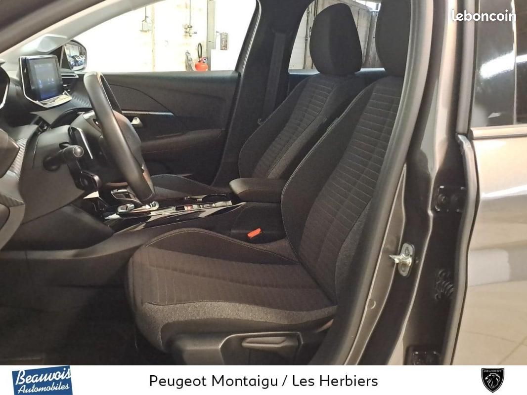 Peugeot 208 Style PureTech 100 S&S EAT8 (image 9)