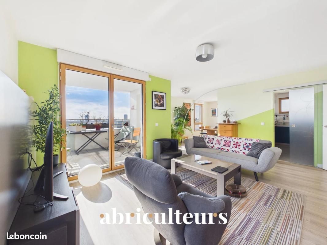 Appartement 5 pièces 105 m² · à Aubervilliers · 105 m² · 590 000 €