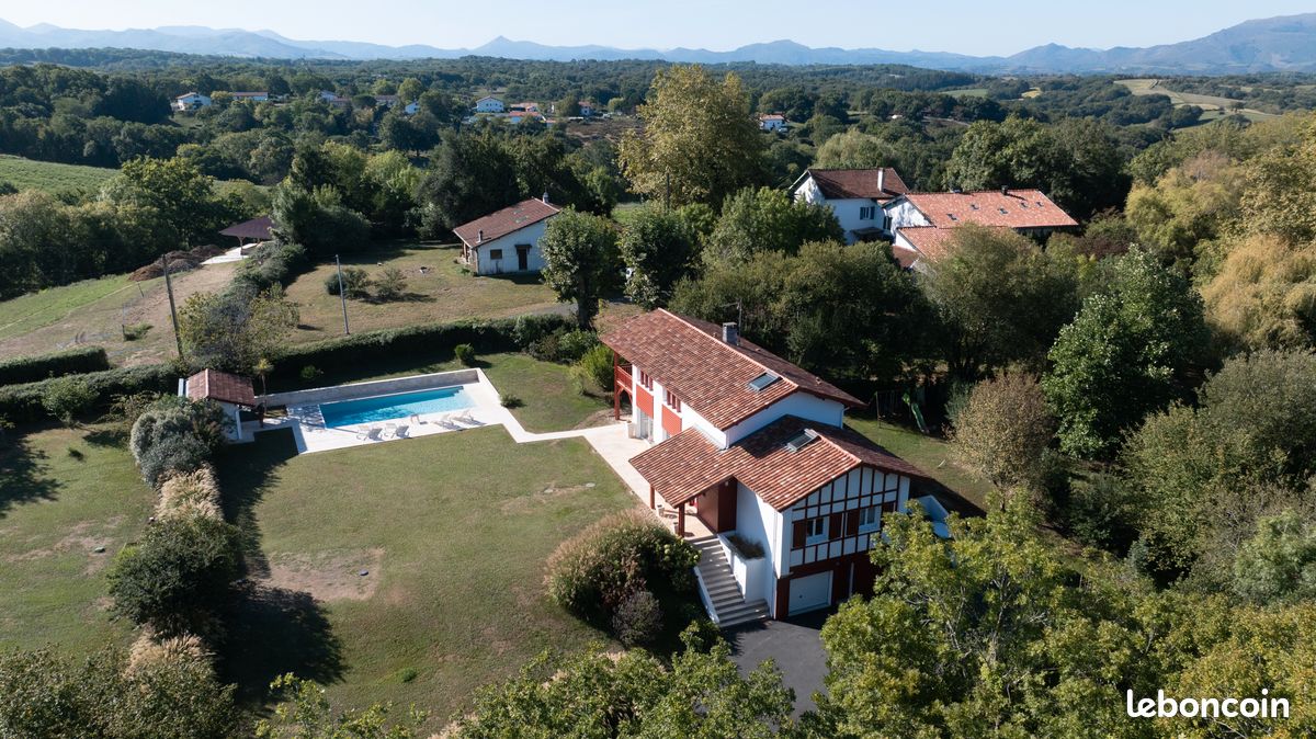 Maison 8 pièces 192 m² · à Arcangues · 192 m² · 1 120 000 €