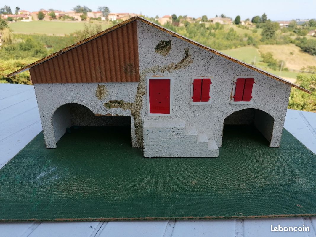 Ferme des années 80 (image 1)