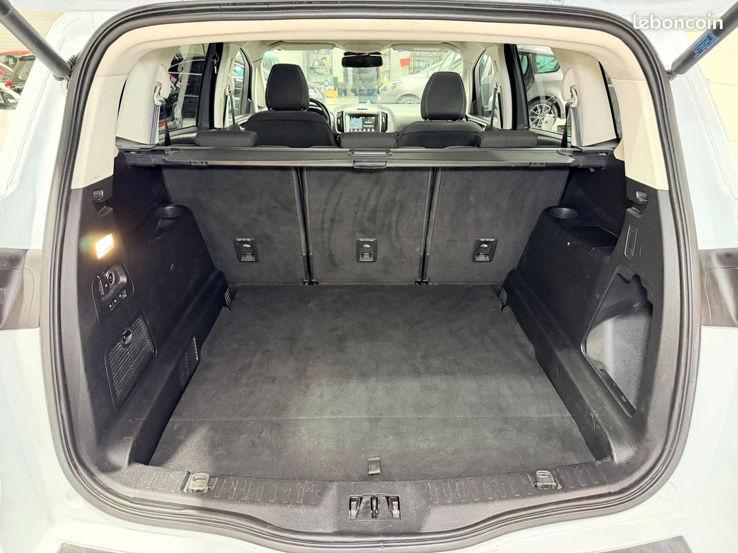 Ford s-max 2.0 tdci 180 ch st-line powershift / carplay / camera / distribution faite / gps / clim / garantie (image 9)