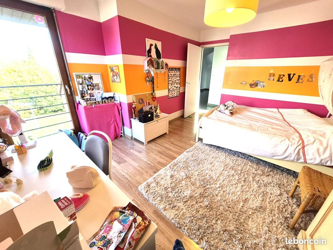 Maison 10 pièces 199 m² (image 10)
