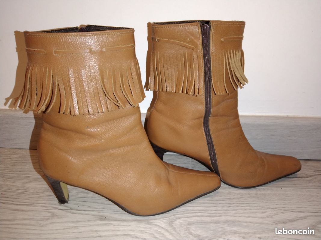 Bottes beige cuir à franges (image 1)
