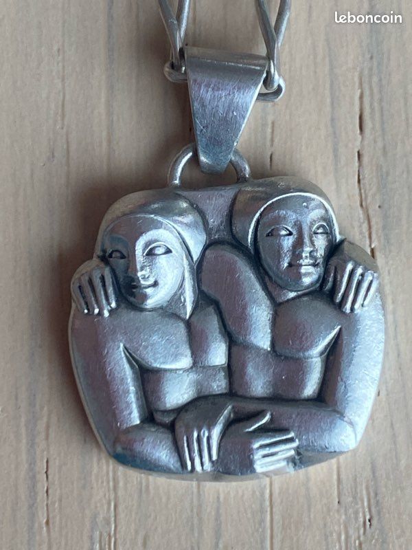 Pendentif Vintage En Argent Massif 925 - Bijou Ancien En Bon état Avec Traces D'usure Normales