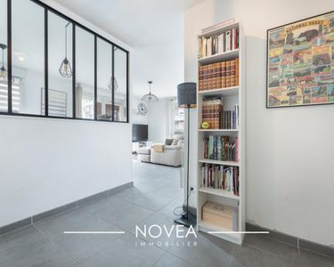 Appartement 300 000 € - 63 m²
