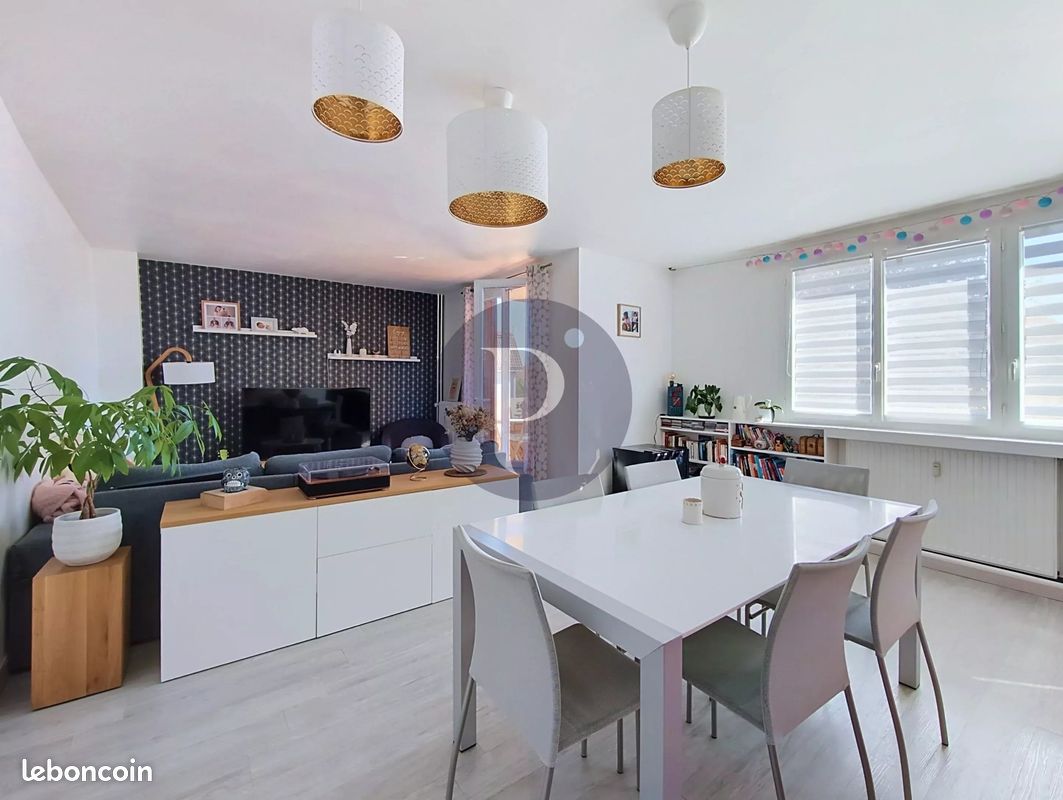 Appartement 4 pièces 69 m² · à Vitry-sur-Seine · 69 m² · 299 000 €
