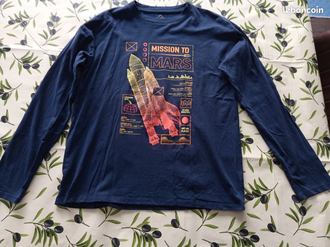 Tee-shirt 13/14 ans (image 1)