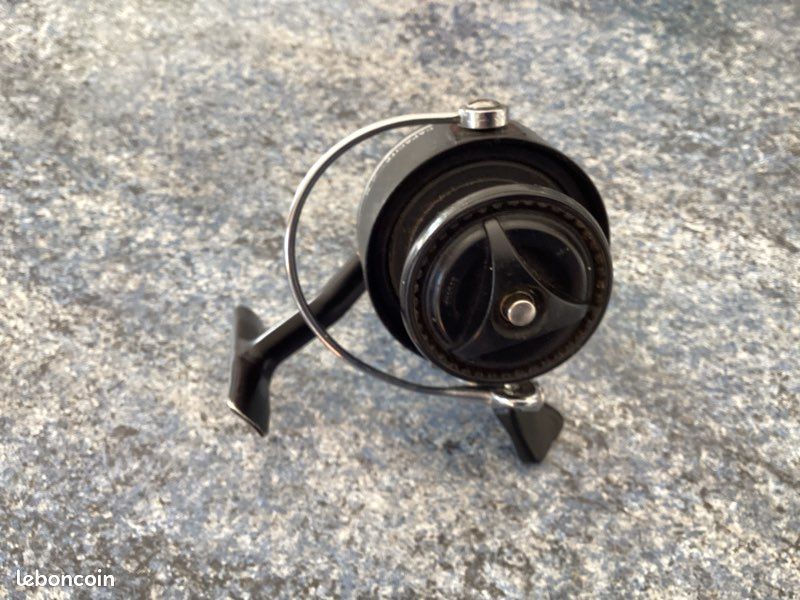 Moulinet De Pêche Mitchell 305 - Modèle Vintage En état Correct