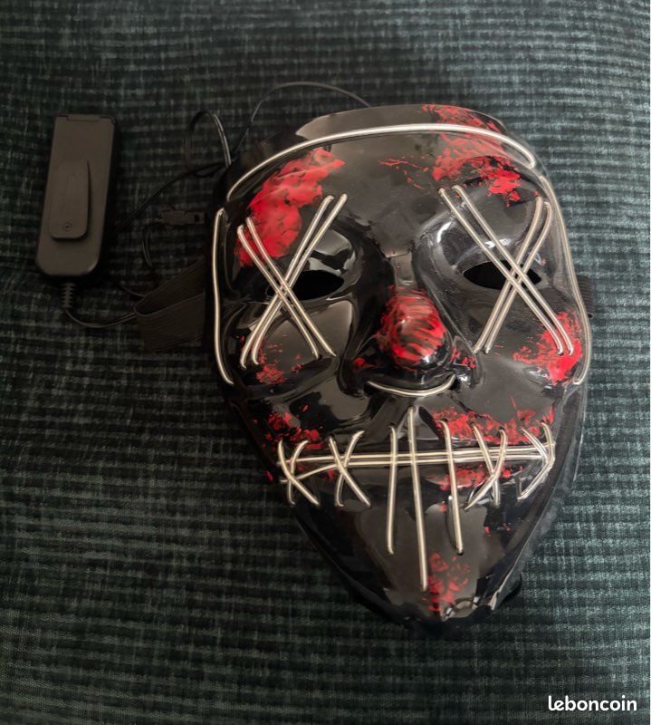 Masque lumineux The Purge (image 1)