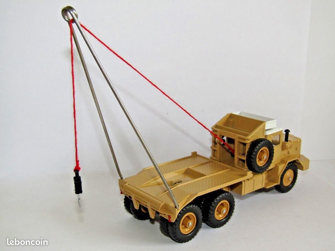 Dinky Toys France – Camion Citerne Saharien Berliet GBO – N°888 – En Boîte – Occasion