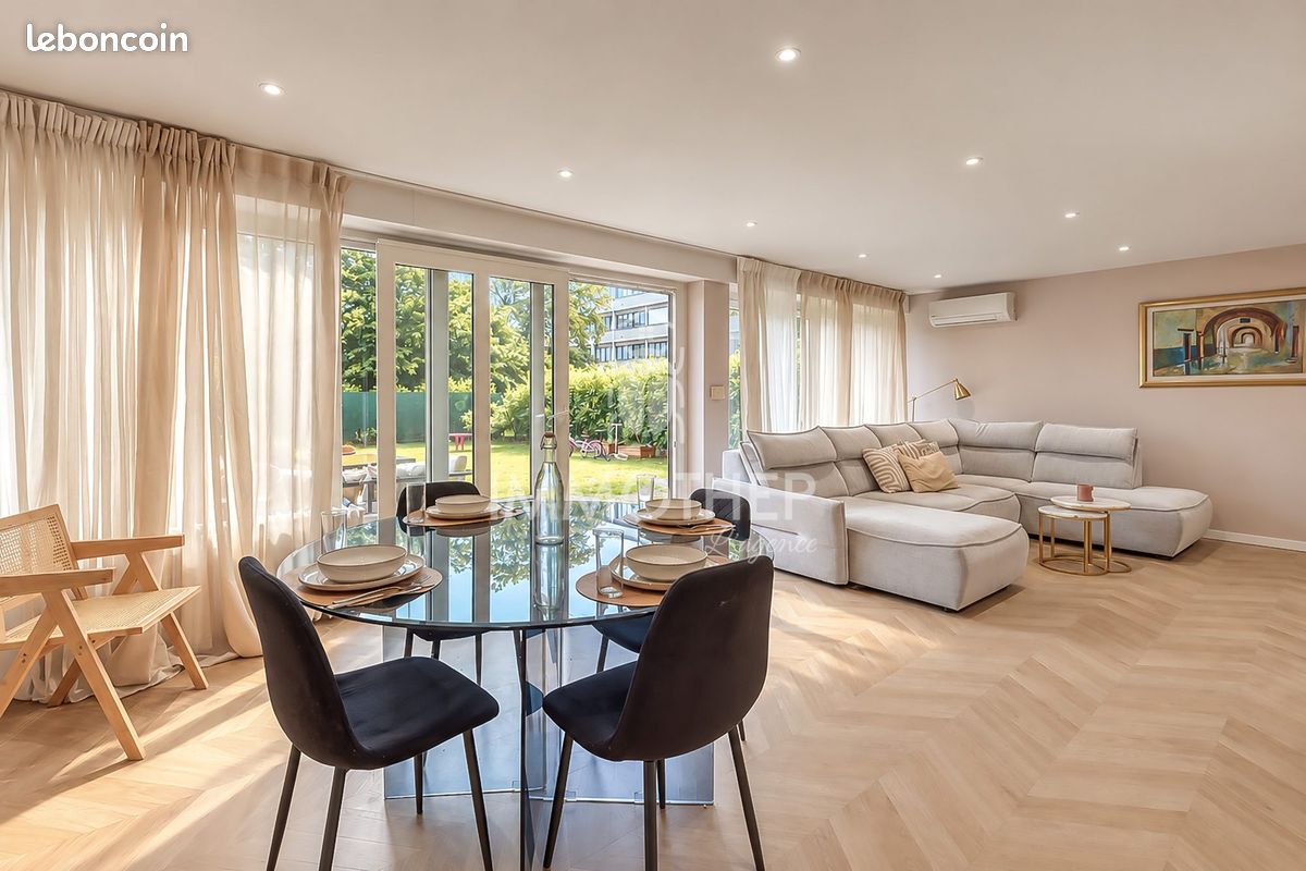 Appartement 5 pièces 116 m² · à Échirolles · 116 m² · 270 000 €