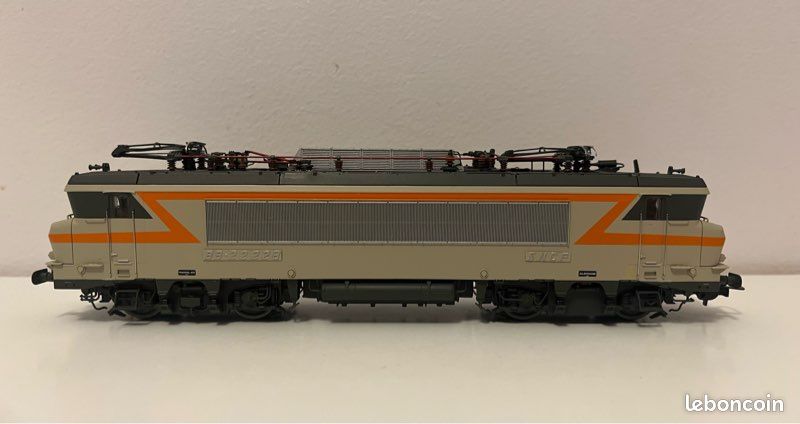 LS MODELS électrique BB 22240 OUIGO de la SNCF neuve en BO - Collection