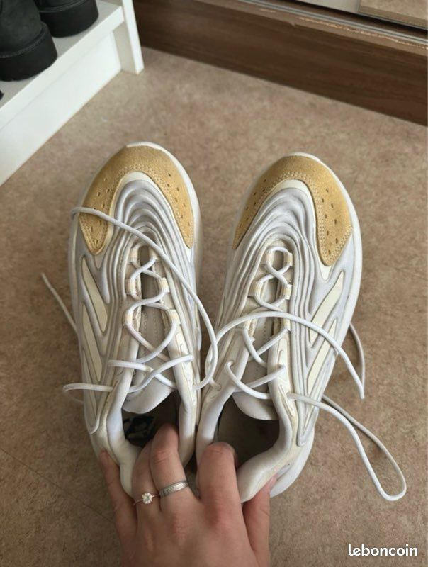 Adidas Ozelia (image 2)
