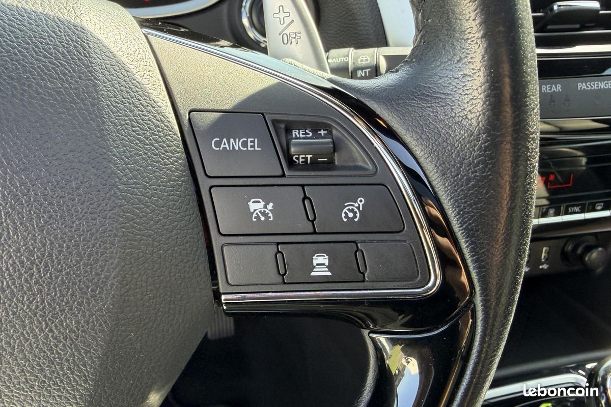 Mitsubishi eclipse cross phev rechargeable 188 4wd intense style garantie (image 35)