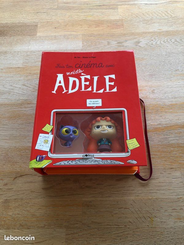 Coffret Fais ton cinéma avec Mortelle Adèle