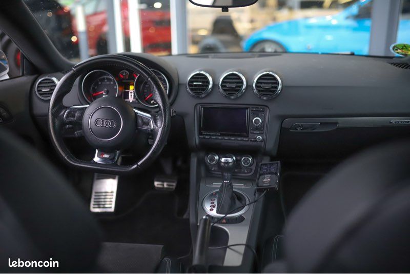 AUDI TT 2.0 TFSI 211 cv QUATTRO PACK COMPETITION S-LINE - KIT AIRLIFT PERFORMANCE - CARNET AUDI (image 9)