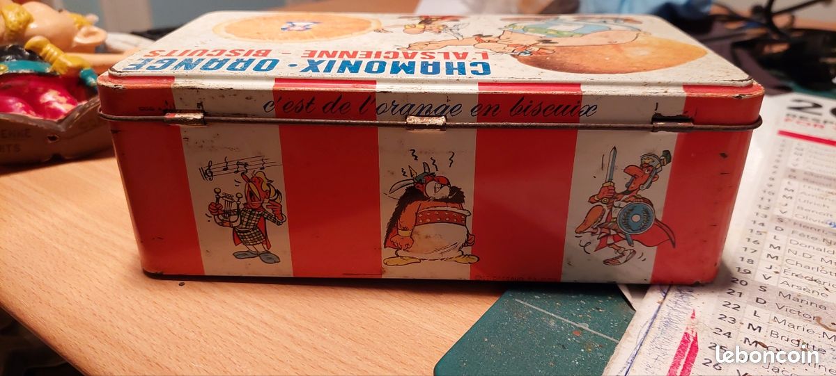 Asterix Figurine en vinyle des Biscuits L'Alsacienne