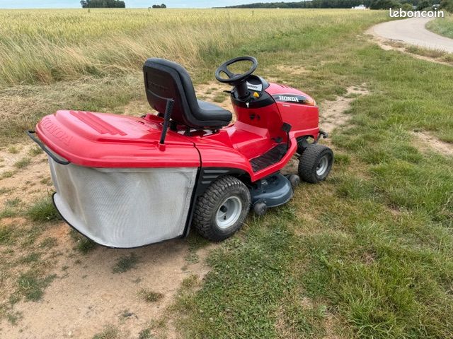 Tracteur tondeuse honda hf2417 reconditionné (image 3)