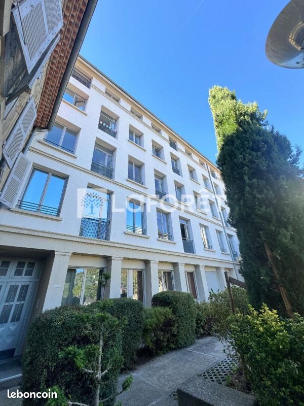 Appartement 3 pièces 71 m² · à Saint-Étienne · 71 m² · 135 000 €