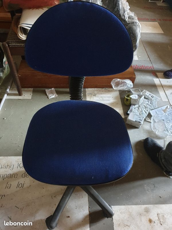 Chaise de bureau (image 1)