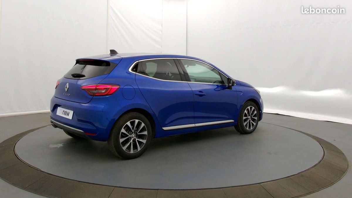 Renault clio tce 140 techno (image 2)