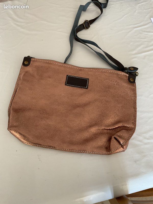 Sac bronze neuf en cuir (image 1)