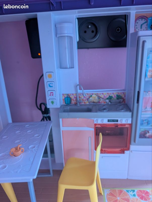 Maison de barbie (image 8)