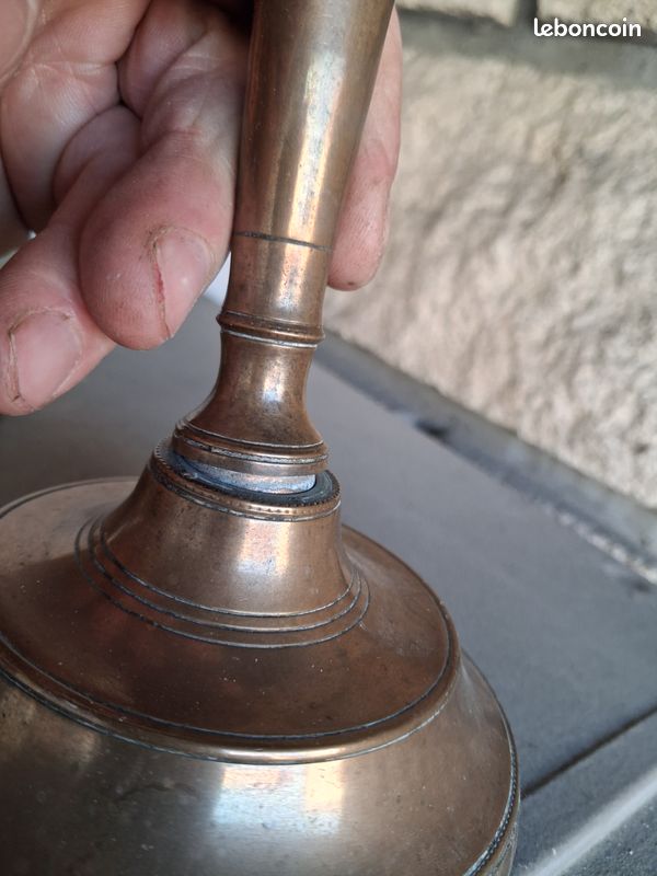 Paire de bougeoirs anciens (image 2)