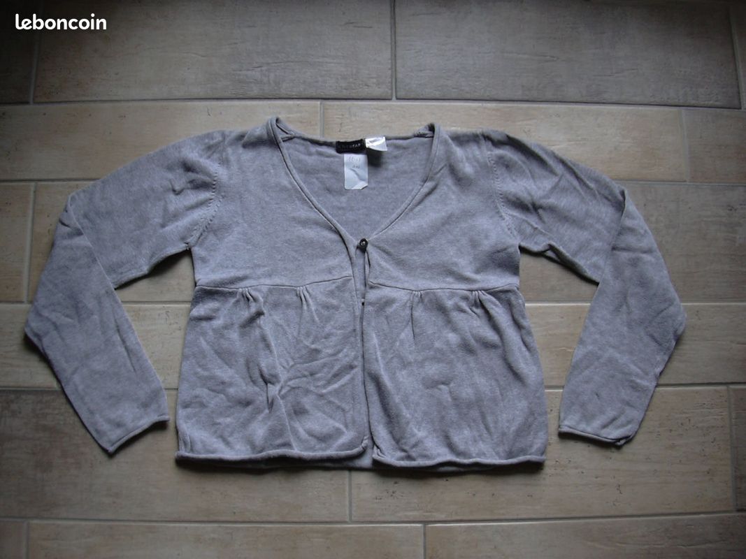 Gilet gris "active wear" 12 ans (SN) (image 6)