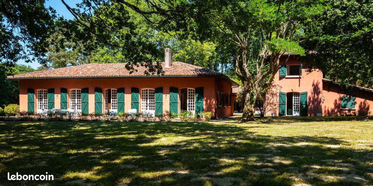 Propriété 12 pièces 300 m² - Ascain 64310 (image 2)