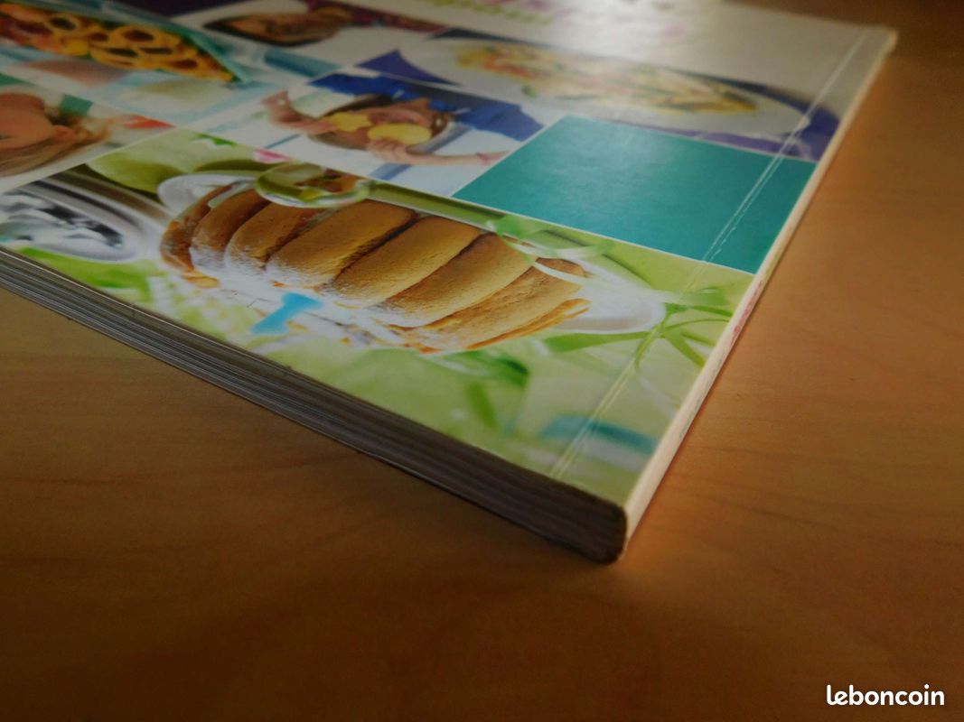 Livre Tupperware Neuf - En Mode Cuisine De 0 à 18 Ans - Idée Cadeau