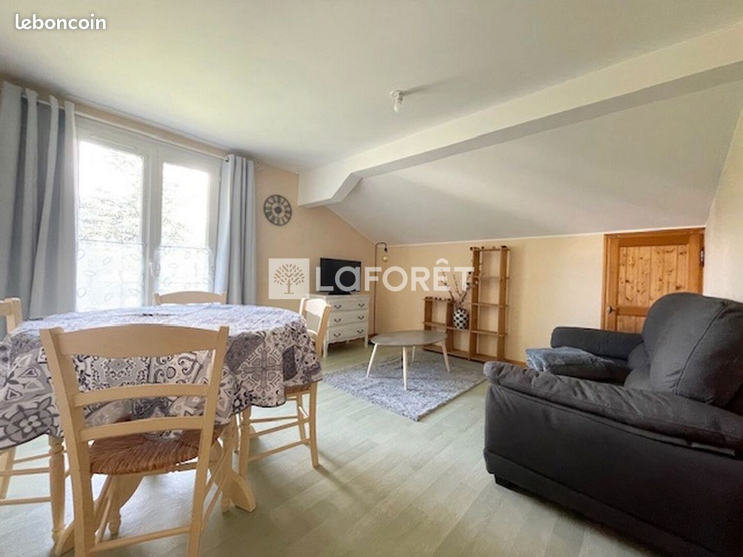 Appartement 3 pièces 57 m² à Frontenex