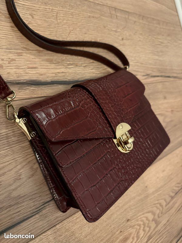 Sac en cuir croco rouge bordeaux (image 2)