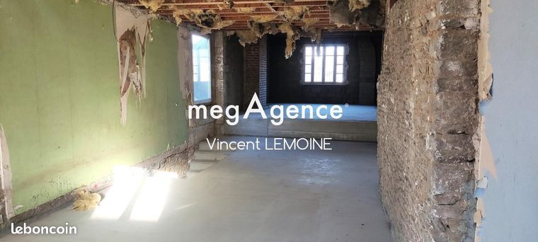 https://img.leboncoin.fr/api/v1/lbcpb1/images/aa/11/a6/aa11a6ae02a536168489af941958d469b3fca566.jpg?rule=ad-image