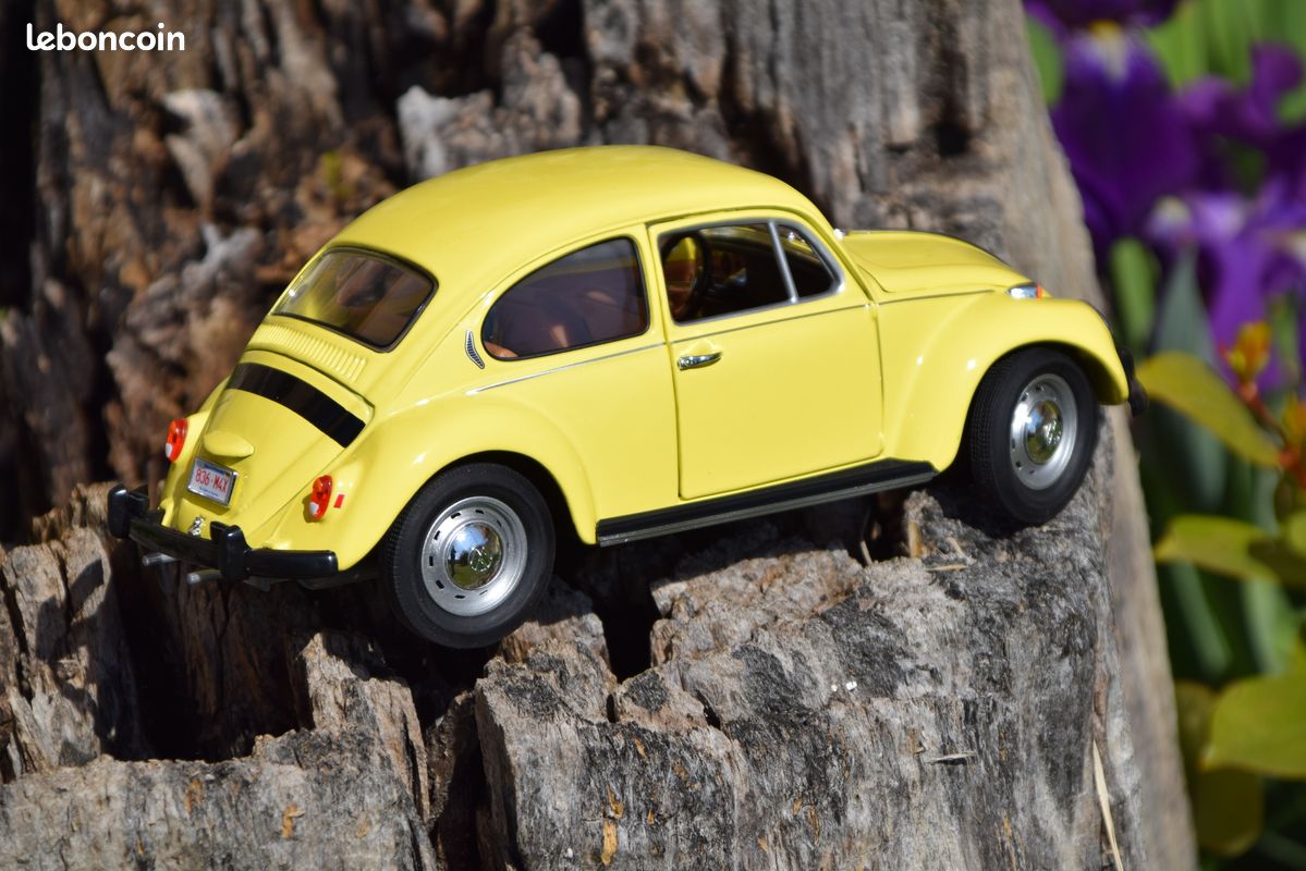 Greenlight Once upon a Time Emma's Volkswagen Beetle 1/64 - Universal Classic Toys
