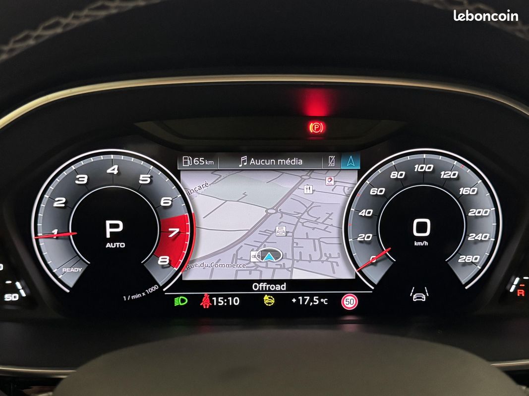 AUDI Q3 35 TFSI 150 ch S tronic 7 S line (image 30)