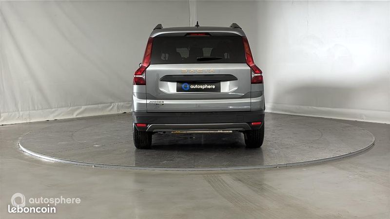 Dacia Jogger 1.6 hybrid 140ch Extreme 7 places -24 (image 6)