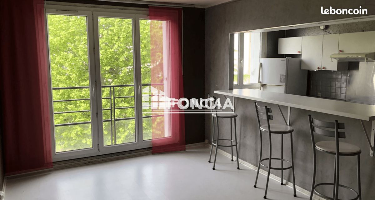 Appartement 3 pièces 60 m² · à Chatou · 60 m² · 1 079 €