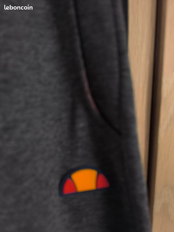 Pantalon survêtement (image 6)
