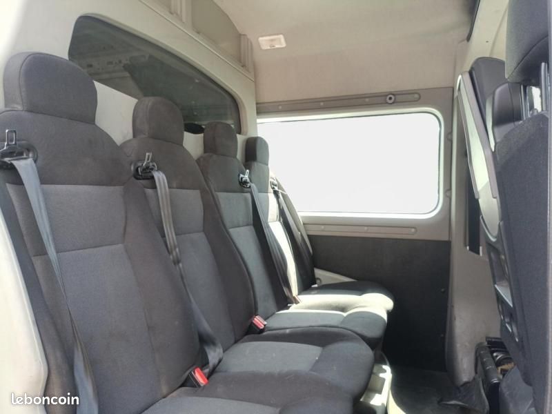 Renault Master CCb F3500 L2 2.3 dCi 135ch Double Cabine Confort Euro6 (image 12)