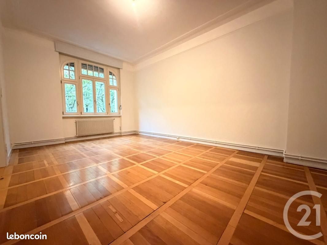 Appartement 5 pièces 134 m² · à Metz · 134 m² · 1 450 €/mois