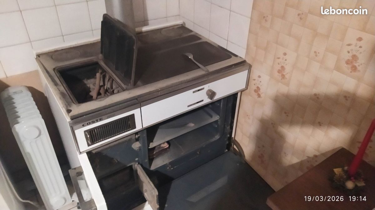 Fourneau a bois marque coste (image 1)