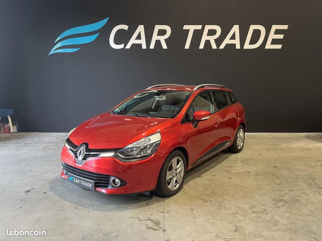 RENAULT CLIO Clio Estate 0.9L TCe - 90CH Intens - REGULATEUR - NAVIGATION - CLIM AUTO (image 1)
