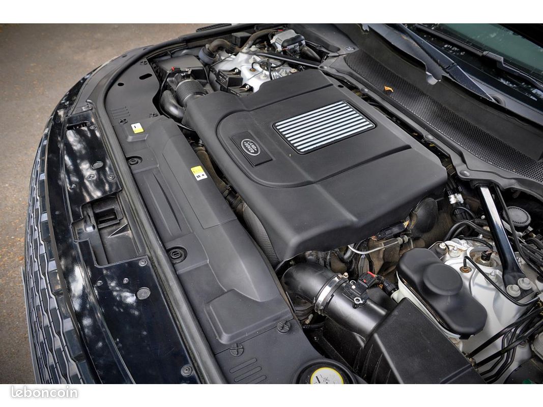 LAND ROVER RANGE ROVER 4.4 SD V8 - BVA 2013 Vogue PHASE 2 (image 18)