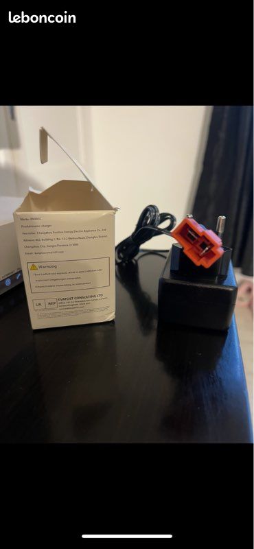 Chargeur de Batterie 6V pour Voitures/Jouets électrique Adaptateur de Batterie 6V Prise carrée Neuf 25 (image 4)