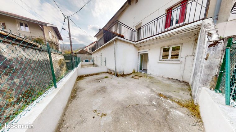 Studio 1 pièce 18 m²