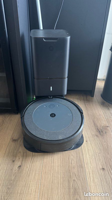 Robot aspirateur (image 1)