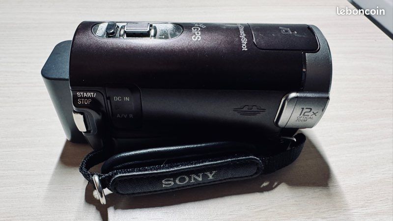 ② Sony DSC-RX100M2 - 20,2 Mp - Zoom 3,6x - Parfait état - Appareils